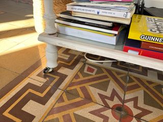 Mesa Auxiliar Vintage Cristal y Madera