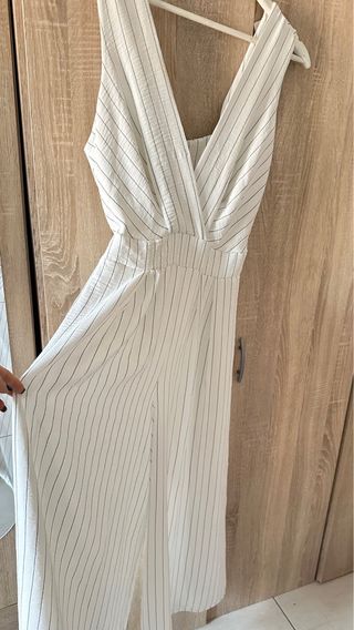 Tuta elegante a righe