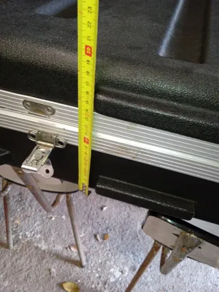 Valigia Flight Case per Tastiere, Chitarre, Bassi