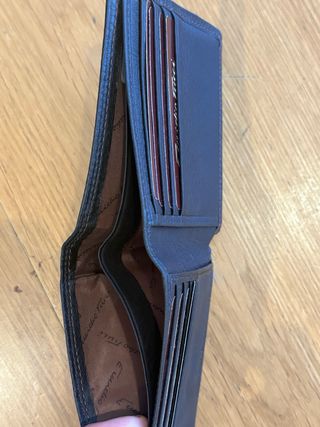 Cartera de cuero Emidio Tucci NUEVA