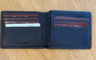 Cartera de cuero Emidio Tucci NUEVA