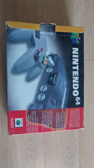 Nintendo 64 Consola Negra y Gris