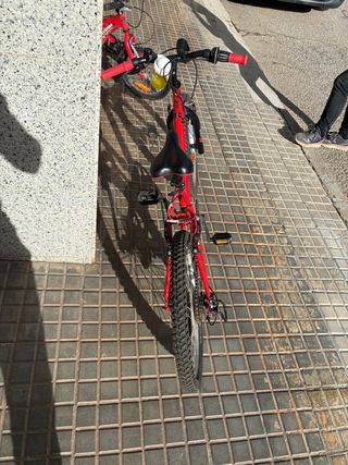 Bicicleta Btwin Talla 20 Roja