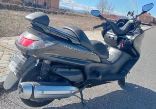 Yamaha Majesty 400cc