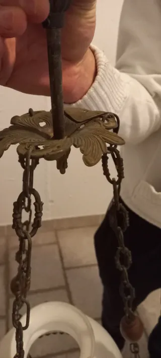 Lampadario metallo, legno e vetro