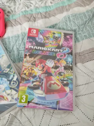 Nintendo Switch Azul con 2 juegos y estuche