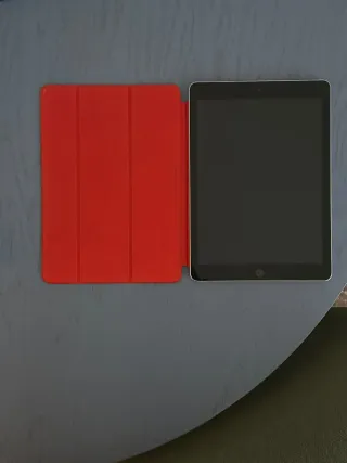 iPad 6ª gen 128GB argento