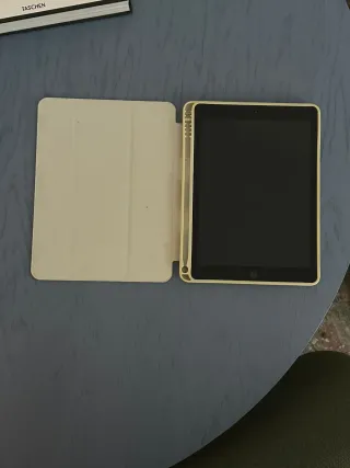 iPad 6ª gen 128GB argento