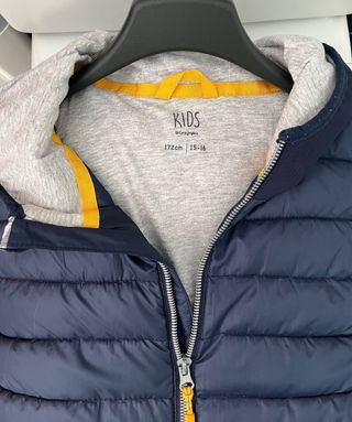 Cazadora acolchada con capucha - Talla 15-16