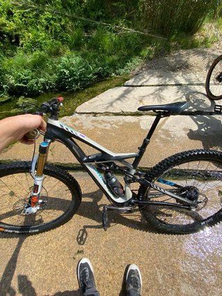 Bicicleta enduro specialized carbono