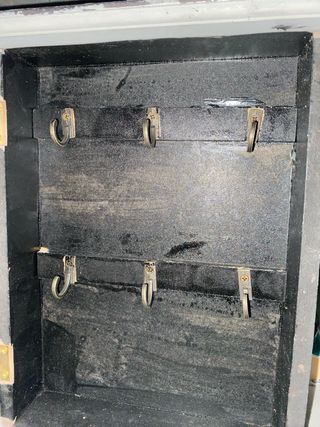 Portachiavi con cuore in legno e corda