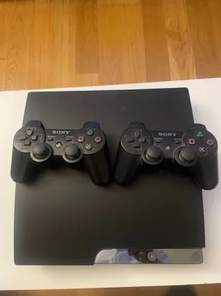 Consola Sony PS3 Negra + 2 Mandos