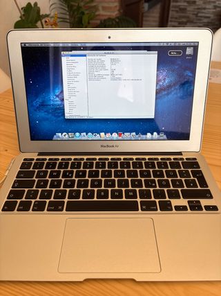 MacBook Air 11 pulgadas Plata modelo A1370