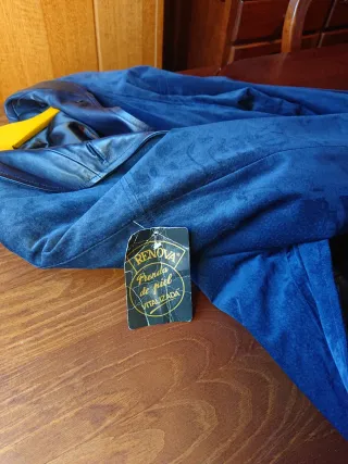 Abrigo piel Ante Azul y cuero en interior T XL.