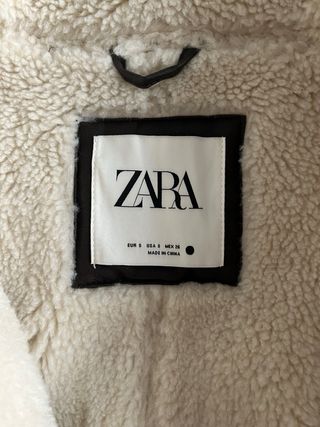 Chaleco Zara efecto piel con borreguito