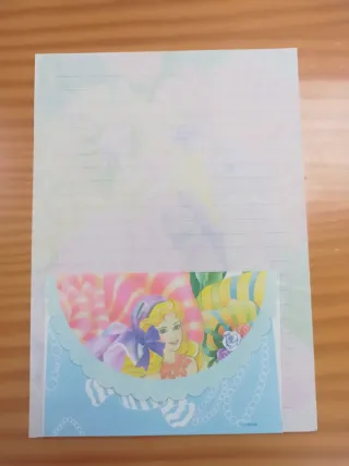 2 Hojas perfumadas con sobre y portada