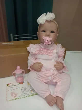 Bambola reborn nuova con certificato