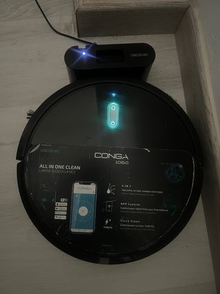 Robot Aspirador Cecotec Conga 1050 estropeada