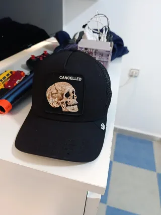 Gorra Goorin Bros Negra Skull Cancelled