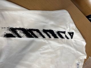 Sudadera Off-White precio negociable sin estrenar