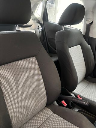 Volkswagen Polo 2014