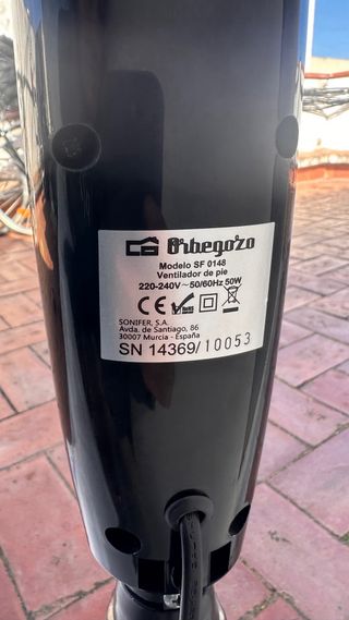 Ventilador de pie Orbegozo negro SF0148