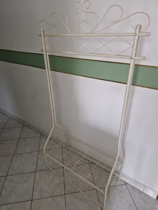 Appendiabiti in metallo beige