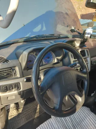 Mitsubishi Montero 2003