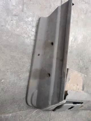 Plástico bajo asiento Discovery TD5