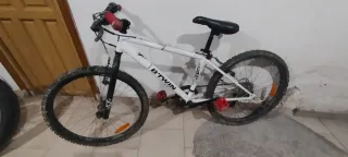 Bicicleta Montaña Niño B'TWIN Blanca
