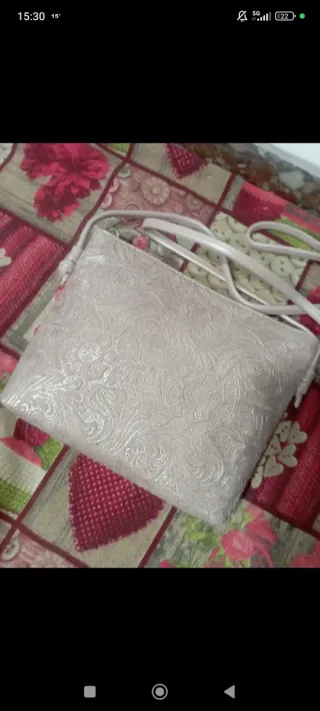 Lote 33 bandoleras piel/Cierre de fábrica