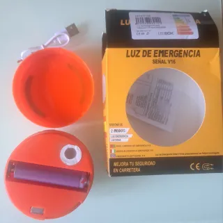 Luz de Emergencia Señal V16