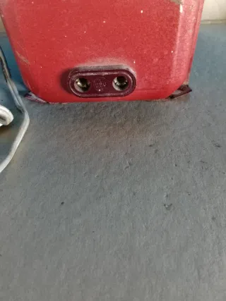 Antiguo Transformador 125v-220v Vintage Rojo