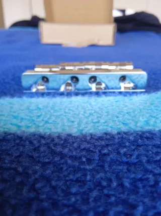 Puente para bajo cromado