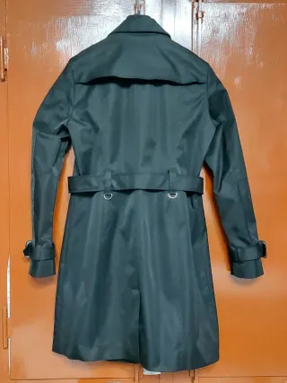 Capotto impermeabile nero