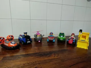 Camión Patrulla Canina + coches y personajes