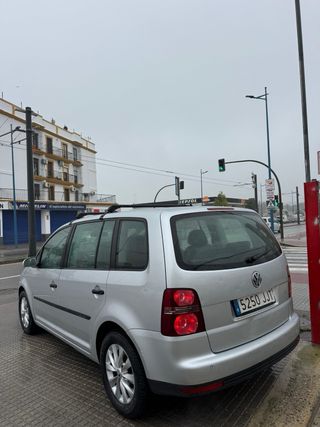 Volkswagen Touran 2010