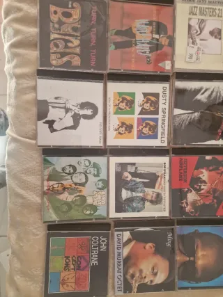 Lote 24 CDs Música Variada