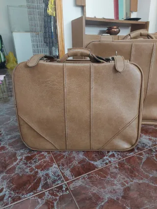 Juego maletas vintage 1980s cuero