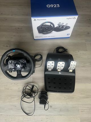 Logitech G923 Volante y Pedales PS4/PS5