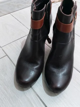 Stivali Geox marroni donna