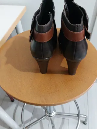 Stivali Geox marroni donna