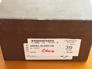 Zapatos de tacón estampados