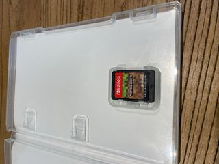 Nintendo Switch Lite Giallo + Minecraft