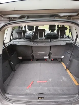 Renault Grand Scenic 2012