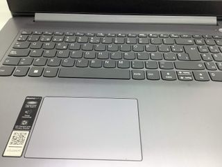 E1188065-0 Pc Portatil Lenovo Ideapad 3 17Aba7