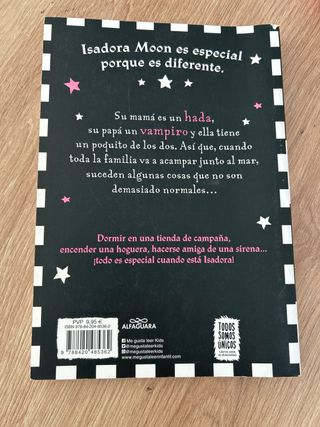 Isadora Moon va de excursion / Isadora Moon Goe...