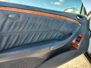 Mercedes-Benz  CLK 2004