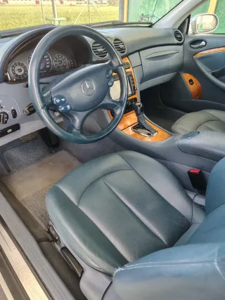 Mercedes-Benz  CLK 2004