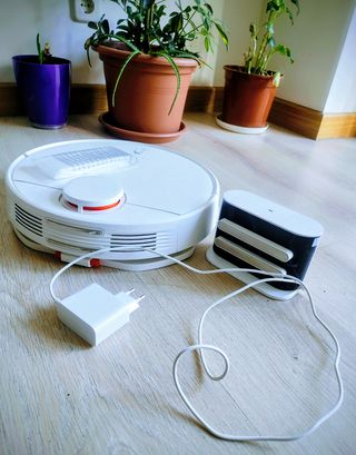 Aspirador Robot Xiaomi S12 Casi Nuevo